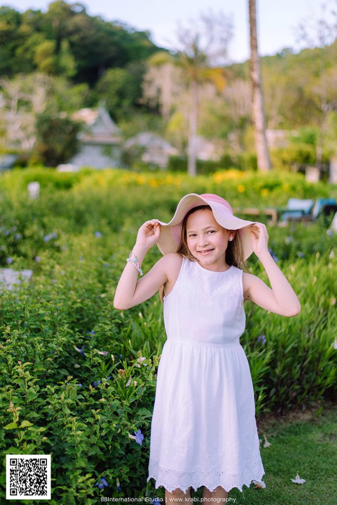 Banyantree Krabi, Family photo shoot, Family photographer, Krabi family photographer, Krabi photographer, Krabi photography, Krabi vacation photographer, Krabi wedding photographer, ช่างภาพกระบี่, ช่างภาพราคาถูก กระบี่, ถ่ายภาพครอบครัวกระบี่, ถ่ายรูปครอบครัวกระบี่, บันยันทรีกระบี่, หาช่างภาพ ถ่ายภาพส่วนตัวในจังหวัดกระบี่, หาช่างภาพกระบี่ ถ่ายภาพครอบครัว, หาช่างภาพถ่ายภาพครอบครัวริมทะเล กระบี่, หาช่างภาพในจังหวัดกระบี่, โรงแรมบันยันทรี กระบี่