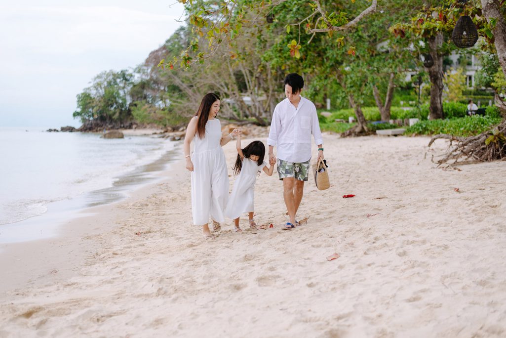 Banyantree Krabi, Family photo shoot, Family photographer, Krabi family photographer, Krabi photographer, Krabi photography, Krabi vacation photographer, Krabi wedding photographer, Krab family photography, photographer in Krabi, Krabi wedding photographer, Krabi wedding photography, Krabi family photos, ช่างภาพกระบี่, ช่างภาพราคาถูก กระบี่, ถ่ายภาพครอบครัวกระบี่, ถ่ายรูปครอบครัวกระบี่, บันยันทรีกระบี่, หาช่างภาพ ถ่ายภาพส่วนตัวในจังหวัดกระบี่, หาช่างภาพกระบี่ ถ่ายภาพครอบครัว, หาช่างภาพถ่ายภาพครอบครัวริมทะเล กระบี่, หาช่างภาพในจังหวัดกระบี่, โรงแรมบันยันทรี กระบี่, ถ่ายภาพส่วนตัวในจังหวัดกระบี่, หาช่างภาพwedding กระบี่, หาช่างภาพกระบี่ ถ่ายภาพครอบครัว, หาช่างภาพถ่ายชุดว่ายน้ำกระบี่, หาช่างภาพถ่ายบิกินนี่กระบี่, หาช่างภาพถ่ายภาพขอแต่งงาน, หาช่างภาพถ่ายภาพครอบครัวริมทะเล กระบี่, หาช่างภาพถ่ายภาพวันเกิด กระบี่, หาช่างภาพถ่ายภาพส่วนตัวกระบี่, หาช่างภาพถ่ายภาพเล่น ที่กระบี่รีสอร์ท, หาช่างภาพถ่ายภาพแฟชั่น กระบี่, หาช่างภาพถ่ายภาพในโรงแรม กระบี่, หาช่างภาพถ่ายรูปครอบครัวริมชายหาด ในกระบี่, หาช่างภาพถ่ายรูปให้แฟน, หาช่างภาพถ่ายเซอร์ไพรส์ขอแต่งงาน กระบี่, หาช่างภาพที่กระบี่, หาช่างภาพฝีมือดี กระบี่, หาช่างภาพมาถ่ายภาพที่อ่าวนาง กระบี่, หาช่างภาพมาถ่ายรูปครอบครัวที่บันยันทรีกระบี่, หาช่างภาพมาถ่ายรูปที่โรงแรม กระบี่, หาช่างภาพมืออาชีพในกระบี่, หาช่างภาพราคาถูก ในกระบี่, หาช่างภาพราคาไม่แพงในกระบี่, หาช่างภาพในกระบี่, หาช่างภาพในจังหวัดกระบี่, หาดนพรัตน์ธารา, หาดลับในจังหวัดกระบี่, หาดสวยๆในจังหวัดกระบี่, เที่ยวกระบี่ยังไงให้ได้รูปสวย จ้างช่างภาพ, แนะนำช่างภาพในกระบี่, แนะนำช่างภาพในกระบี่ 88International Studio, แนะนำช่างภาพในจังหวัดกระบี่