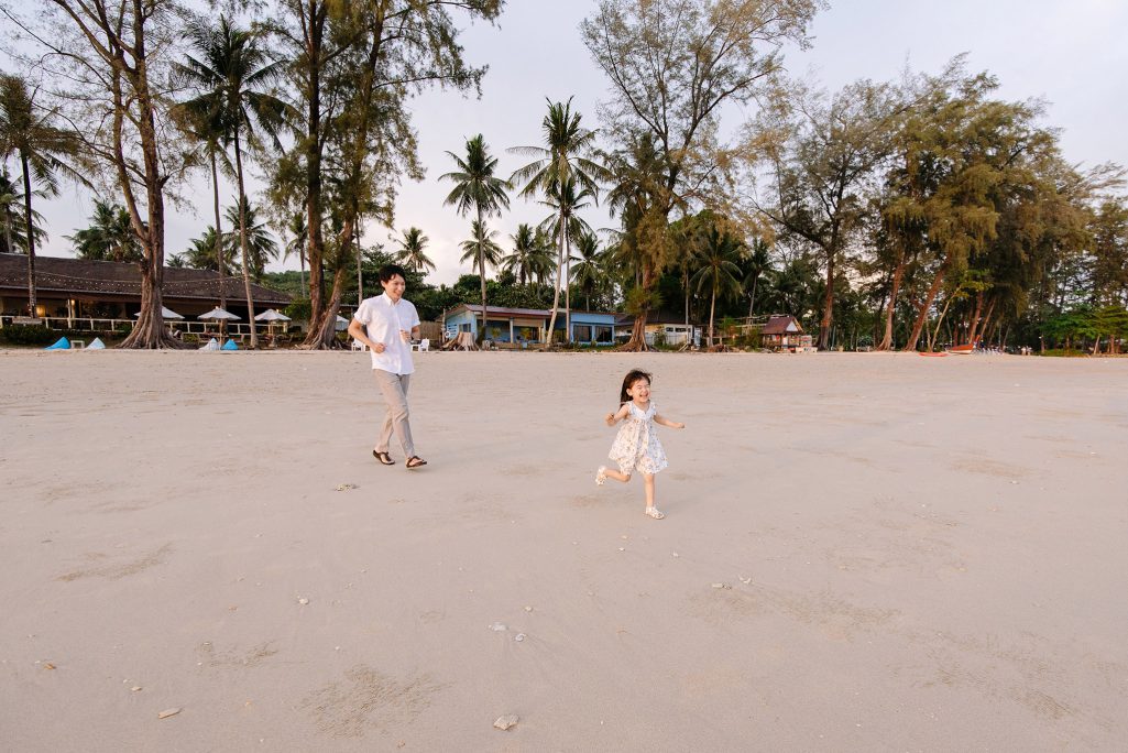 Family photo shoot, Family photo shoot at Dusit Thani Krabi, Family photographer, Honeymoon photo shoot at Dusit Thani Krabi, Krabi family photographer, Krabi photographer, Krabi photography, Krabi vacation photographer, Krabi wedding photographer, Photo shoot at Dusit Thani Krabi, Photographer at Dusit Thani Krabi, photographer in Dusit Thani Krabi, Photography at Dusit Thani Krabi, Dusit Thani Krabi, Dusit Thani Krabi instagram photos, Dusit Thani Krabi photo, Dusit Thani Krabi photographer, Dusit Thani Krabi, จ้างช่างภาพในกระบี่, ช่างถ่ายภาพกระบี่, ช่างภาพกระบี่, ช่างภาพกระบี่ ราคาถูก, ช่างภาพกระบี่ถ่ายรูปสวยๆ, ช่างภาพถ่ายภาพส่วนตัวในกระบี่, ช่างภาพถ่ายภาพเล่นในกระบี่, ช่างภาพถ่ายรูปสวยๆในกระบี่, ช่างภาพถ่ายรูปเซ็กซี่กระบี่, ช่างภาพที่ถ่ายรูปสวยๆเหมือนดาราในกระบี่, ช่างภาพฝีมือดีกระบี่, ช่างภาพฝีมือดีในกระบี่, ช่างภาพมืออาชีพ กระบี่, ช่างภาพมืออาชีพในกระบี่, ช่างภาพราคาถูก กระบี่, ช่างวีดีโอกระบี่, ถ่ายภาพครอบครัวกระบี่, ถ่ายภาพครอบครัวที่ชายหาด กระบี่, ถ่ายภาพครอบครัวริมทะเล, ถ่ายรูปครอบครัวกระบี่, ถ่ายรูปลงigดาราในกระบี่, ถ่ายรูปสวยๆในกระบี่, ถ่ายรูปเหมือนigดาราในกระบี่, หาช่างภาพ ถ่ายภาพส่วนตัวในจังหวัดกระบี่, หาช่างภาพกระบี่ ถ่ายภาพครอบครัว, หาช่างภาพถ่ายชุดว่ายน้ำกระบี่, หาช่างภาพถ่ายที่ดุสิตธานี กระบี่, หาช่างภาพถ่ายบิกินนี่กระบี่, หาช่างภาพถ่ายภาพขอแต่งงาน, หาช่างภาพถ่ายภาพครอบครัวริมทะเล กระบี่, หาช่างภาพถ่ายภาพวันเกิด กระบี่, หาช่างภาพถ่ายภาพส่วนตัวกระบี่, หาช่างภาพถ่ายภาพแฟชั่น กระบี่, หาช่างภาพถ่ายภาพในโรงแรม กระบี่, หาช่างภาพถ่ายรูปครอบครัวริมชายหาด ในกระบี่, หาช่างภาพถ่ายรูปให้แฟน กระบี่, หาช่างภาพถ่ายเซอร์ไพรส์ขอแต่งงาน กระบี่, หาช่างภาพที่กระบี่, หาช่างภาพฝีมือดี กระบี่, หาช่างภาพมาถ่ายภาพที่อ่าวนาง กระบี่, หาช่างภาพมาถ่ายรูปครอบครัวที่ดุสิตธานีกระบี่, หาช่างภาพมาถ่ายรูปที่โรงแรม กระบี่, หาช่างภาพมืออาชีพในกระบี่, หาช่างภาพราคาถูก ในกระบี่, หาช่างภาพราคาไม่แพงในกระบี่, หาช่างภาพในกระบี่, หาช่างภาพในจังหวัดกระบี่, เที่ยวกระบี่ยังไงให้ได้รูปสวย จ้างช่างภาพ, แนะนำช่างภาพในกระบี่, แนะนำช่างภาพในกระบี่ 88International Studio, แนะนำช่างภาพในจังหวัดกระบี่