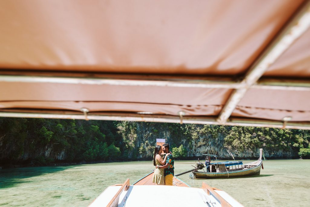 Krabi Long tail boat, Krabi Long tail boat photographer, Krabi Long tail boat photography, Krabi honeymoon photographer, Krabi honeymoon photography, Hong island Krabi, Hong island photographer, Krabi longtail boat photographer