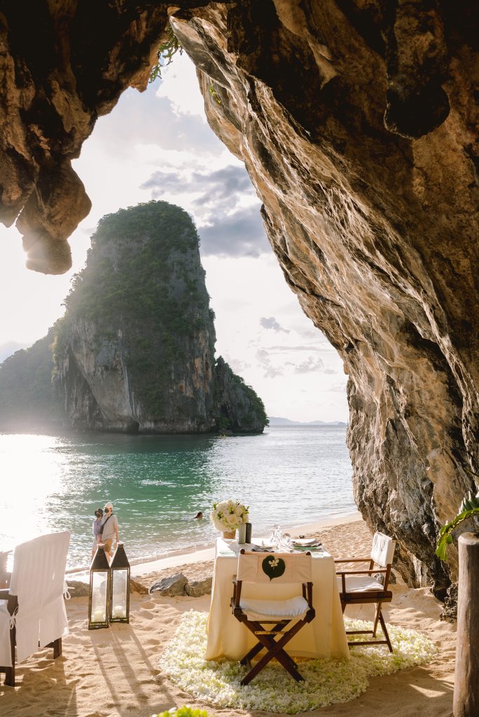 Krabi surprise proposal photographer, Rayavadee resort, Railay beach, Krabi photographer, Krabi photography