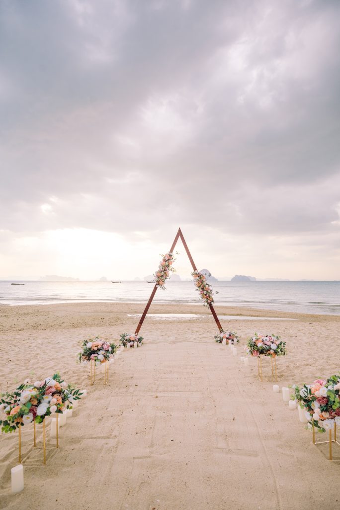 Krabi proposal, Krabi beach wedding decoration, Krabi photographer, Krabi decoration, Surprise proposal on the beach at Krabi, Krabi proposal decoration, Krabi wedding planner