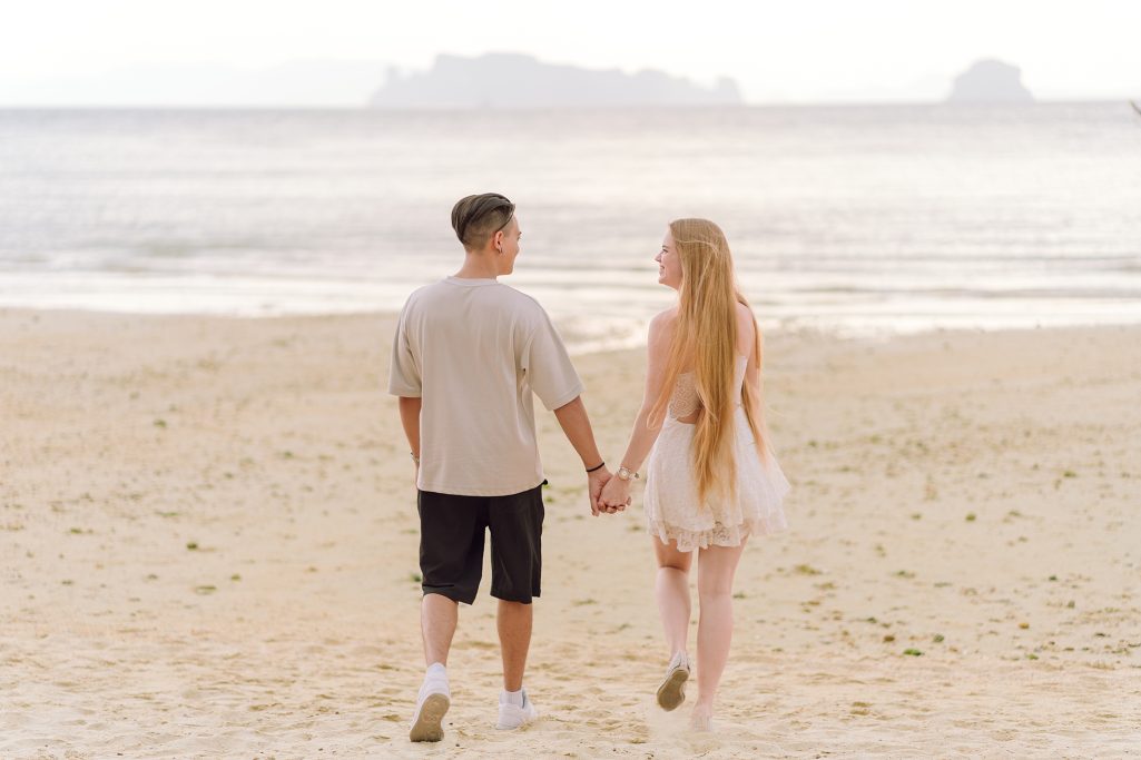 Krabi proposal, Krabi beach wedding decoration, Krabi photographer, Krabi decoration, Surprise proposal on the beach at Krabi, Krabi proposal decoration, Krabi wedding planner