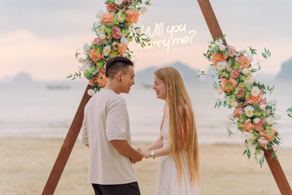 Krabi proposal, Krabi beach wedding decoration, Krabi photographer, Krabi decoration, Surprise proposal on the beach at Krabi, Krabi proposal decoration, Krabi wedding planner