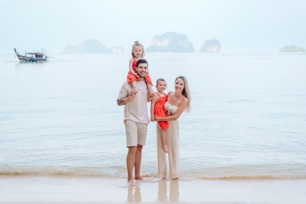 Krabi family photographer