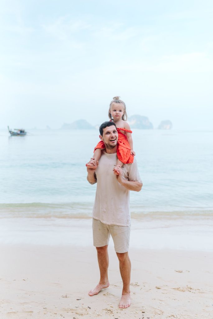 Krabi family photographer