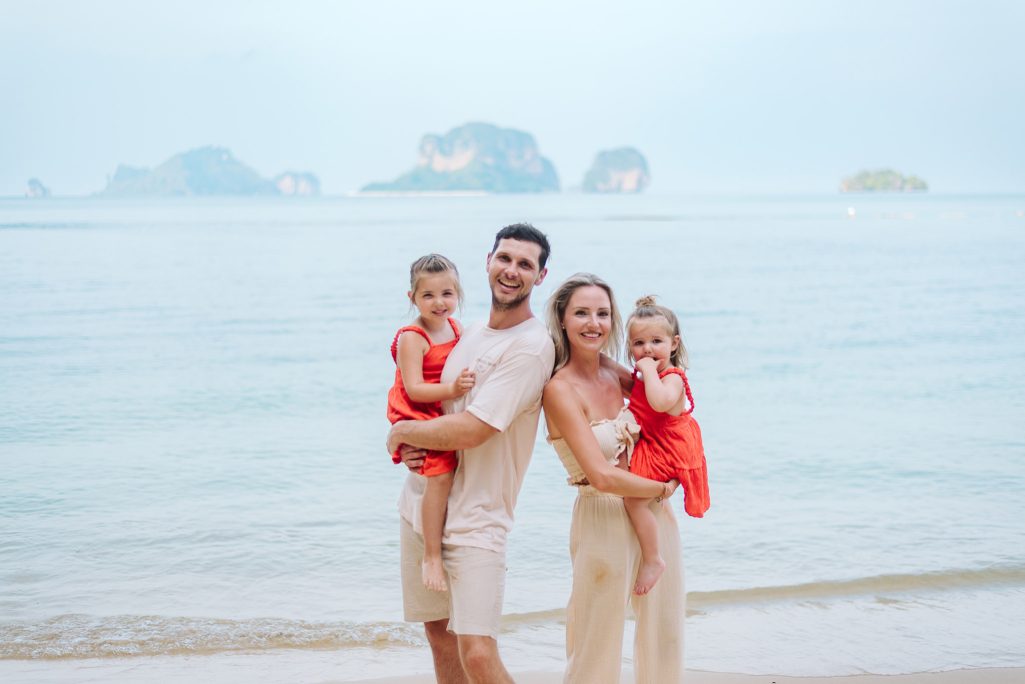 Krabi family photographer