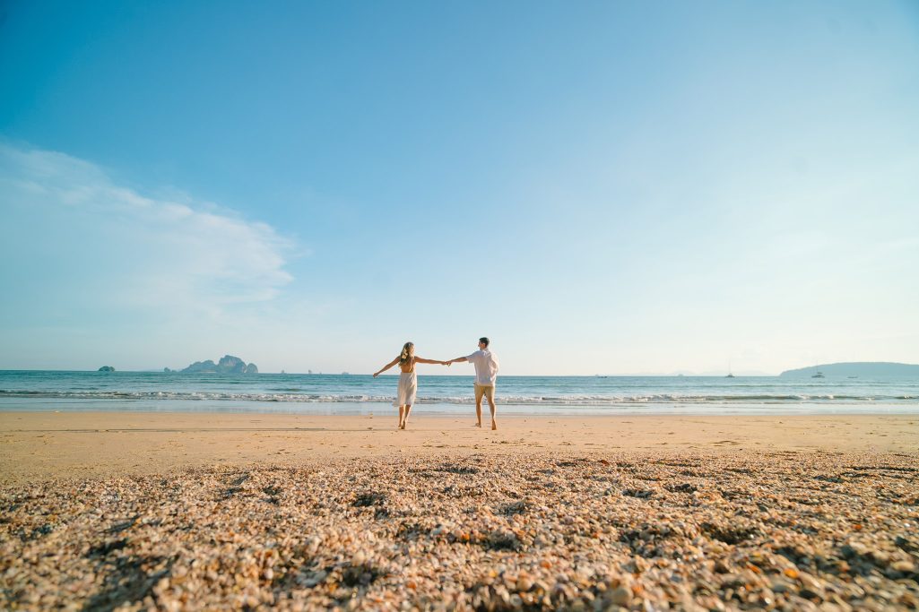 Krabi photographer, Krabi photography, Krabi honeymoon photography, honeymoon, couple, Aonang Monkey trail, Ao Nang, Engagement, Photo shoot at Ao Nang beach