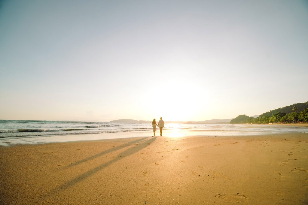 Krabi photographer, Krabi photography, Krabi honeymoon photography, honeymoon, couple, Aonang Monkey trail, Ao Nang, Engagement, Photo shoot at Ao Nang beach