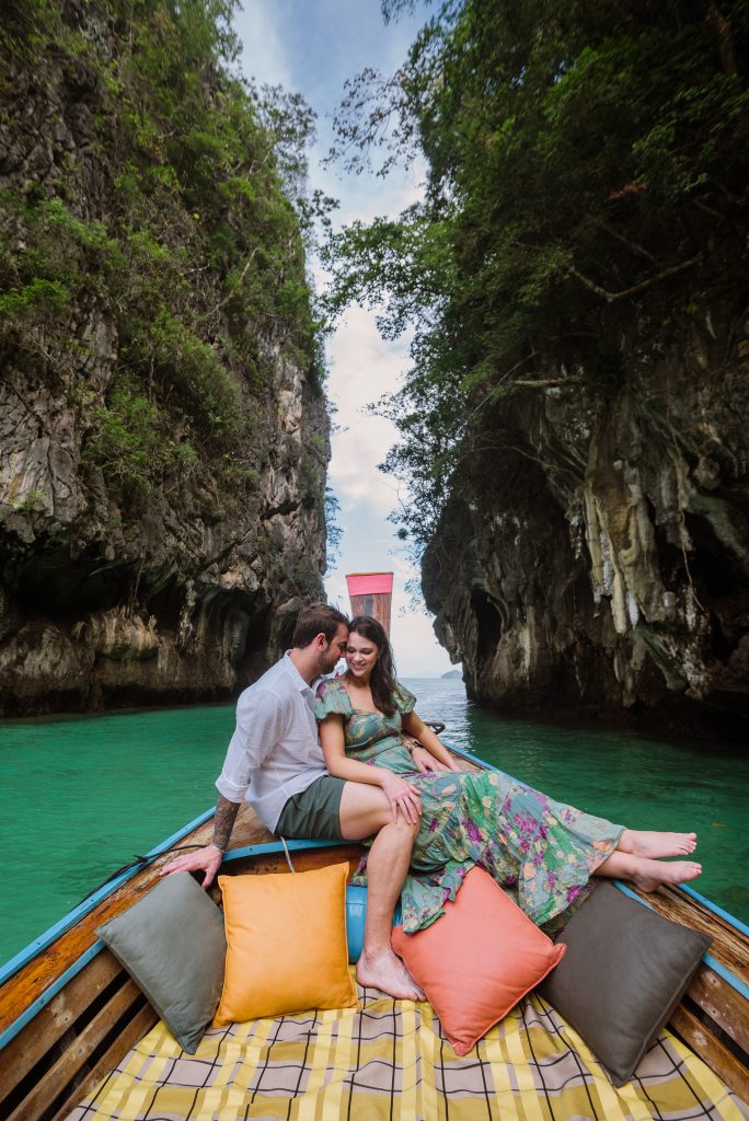 Hong Island, Krabi honeymoon photographer, Krabi honeymoon photography, Krabi Longtail boat, Krabi Longtail boat photographer, Krabi Long tail boat photography, Krabi longtail boat, Krabi Longtail boat photographer, Krabi Longtail boat photography, Krabi Thailand, island trip, Honeymoon