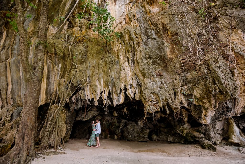 Hong Island, Krabi honeymoon photographer, Krabi honeymoon photography, Krabi Longtail boat, Krabi Longtail boat photographer, Krabi Long tail boat photography, Krabi longtail boat, Krabi Longtail boat photographer, Krabi Longtail boat photography, Krabi Thailand, island trip, Honeymoon