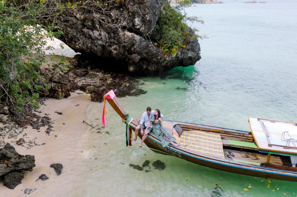 Hong Island, Krabi honeymoon photographer, Krabi honeymoon photography, Krabi Longtail boat, Krabi Longtail boat photographer, Krabi Long tail boat photography, Krabi longtail boat, Krabi Longtail boat photographer, Krabi Longtail boat photography, Krabi Thailand, island trip, Honeymoon