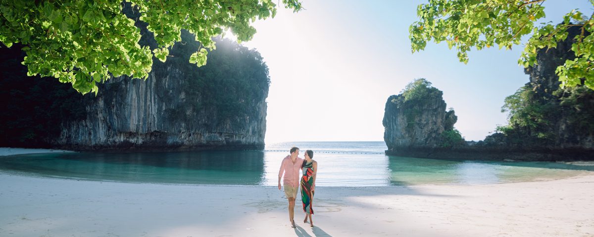 Hong Island, Krabi honeymoon photographer, Krabi honeymoon photography, Krabi Longtail boat, Krabi Longtail boat photographer, Krabi Long tail boat photography, Krabi longtail boat, Krabi Longtail boat photographer, Krabi Longtail boat photography, Krabi Thailand, island trip, Honeymoon