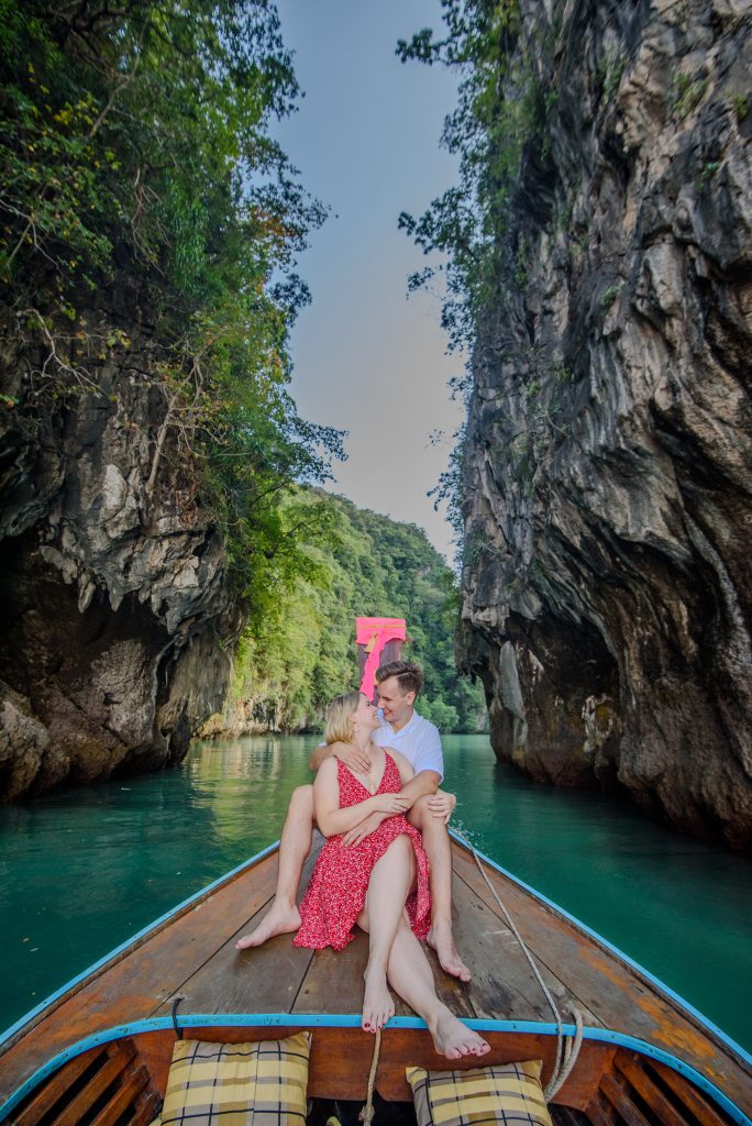 Hong Island, Krabi honeymoon photographer, Krabi honeymoon photography, Krabi Longtail boat, Krabi Longtail boat photographer, Krabi Long tail boat photography, Krabi longtail boat, Krabi Longtail boat photographer, Krabi Longtail boat photography, Krabi Thailand, island trip, Honeymoon