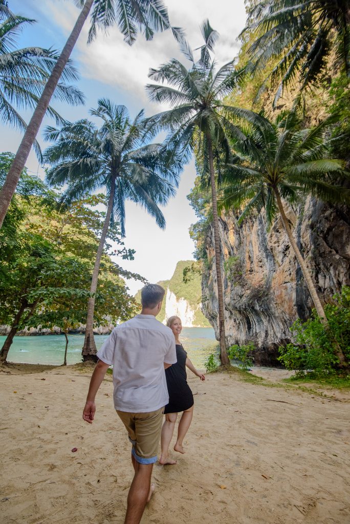 Hong Island, Krabi honeymoon photographer, Krabi honeymoon photography, Krabi Longtail boat, Krabi Longtail boat photographer, Krabi Long tail boat photography, Krabi longtail boat, Krabi Longtail boat photographer, Krabi Longtail boat photography, Krabi Thailand, island trip, Honeymoon