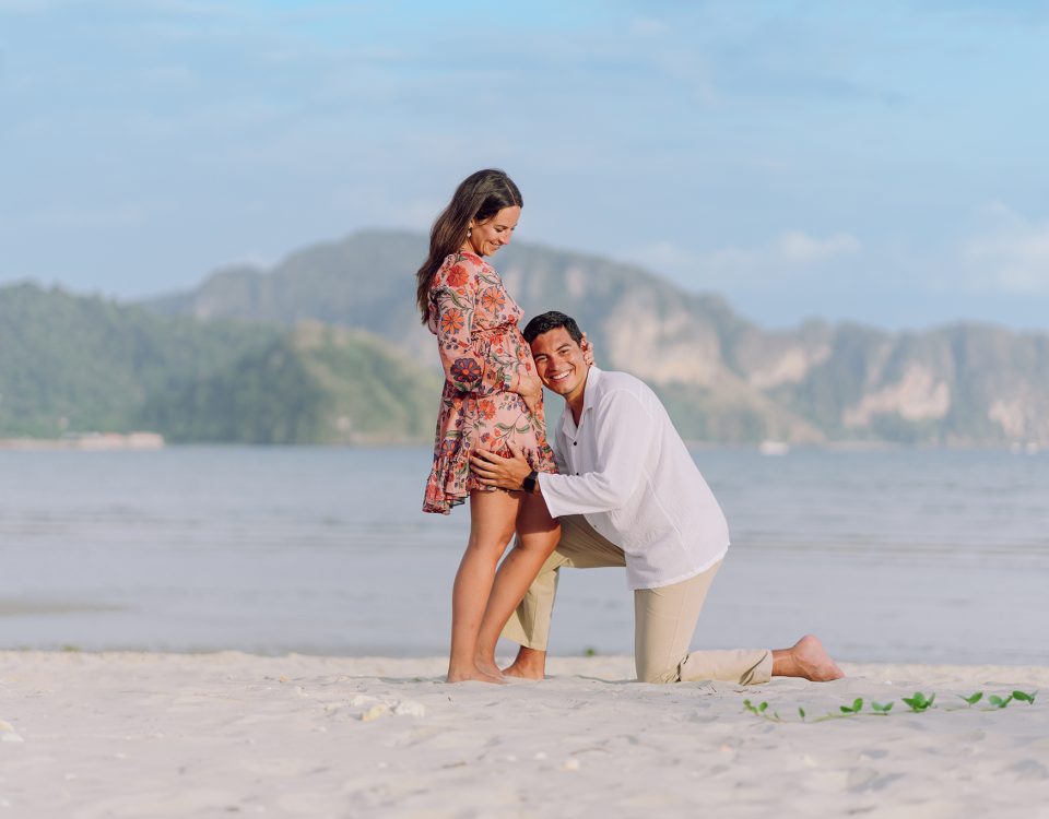 pregnant, pregnant photographer, pregnant photography, maternity, maternity photography, Aonang beach, Ao Nang beach, Ao Nang