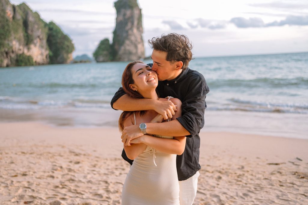 Krabi Wedding Planner, Krabi wedding, Krabi Wedding Planner, Krabi wedding organizer , Surprise proposal, Krabi surprise proposal photography, proposal decoration, surprise proposal photographer in Krabi, Centara grand beach resort