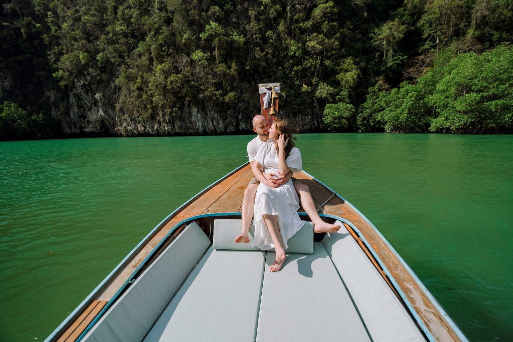 Hong Island, Krabi honeymoon photographer, Krabi honeymoon photography, Krabi Longtail boat, Krabi Longtail boat photographer, Krabi Long tail boat photography, Krabi longtail boat, Krabi Longtail boat photographer, Krabi Longtail boat photography, Krabi Thailand, island trip, Honeymoon