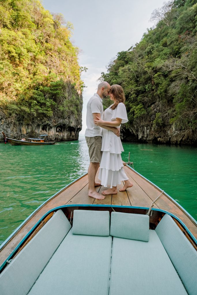 Hong Island, Krabi honeymoon photographer, Krabi honeymoon photography, Krabi Longtail boat, Krabi Longtail boat photographer, Krabi Long tail boat photography, Krabi longtail boat, Krabi Longtail boat photographer, Krabi Longtail boat photography, Krabi Thailand, island trip, Honeymoon