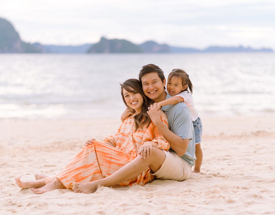 pregnant, pregnant photographer, pregnant photography, maternity, maternity photography, Aonang beach, Ao Nang beach, Ao Nang