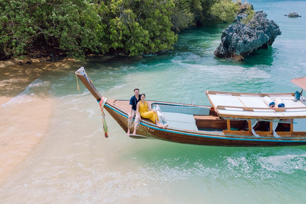 Hong Island, Krabi photographer, Krabi photography, Krabi Longtail boat, Krabi Longtail boat photographer, Krabi Long tail boat photography, Krabi longtail boat, Krabi Longtail boat photographer, Krabi Thailand, island trip, Krabi boat experience, Boat experience trip in Krabi, Krabi boat experience photography, Krabi Thailand, Honeymoon, Surprise proposal