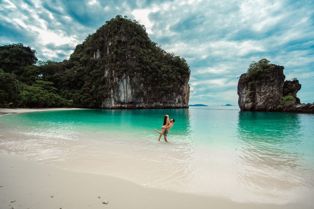 Hong Island, Krabi photographer, Krabi photography, Krabi Longtail boat, Krabi Longtail boat photographer, Krabi Long tail boat photography, Krabi longtail boat, Krabi Longtail boat photographer, Krabi Thailand, island trip, Krabi boat experience, Boat experience trip in Krabi, Krabi boat experience photography, Krabi Thailand, boat trip, Krabi island