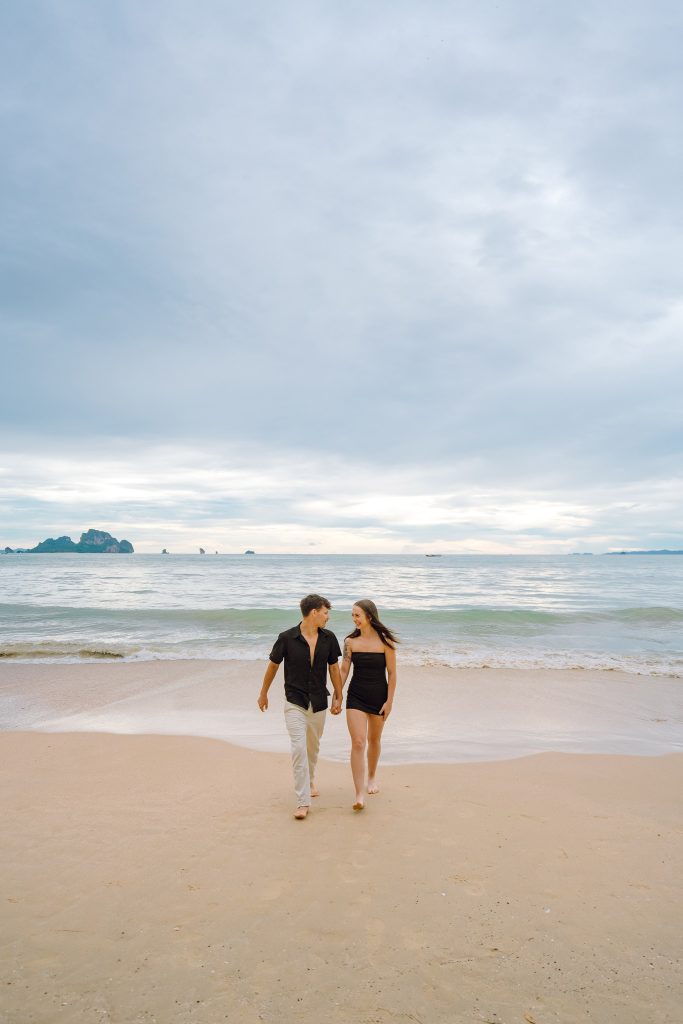 Couple, Couple photo shoot, Tub Kaek beach, Couple photography, Couple photographer, Krabi couple photo shoot