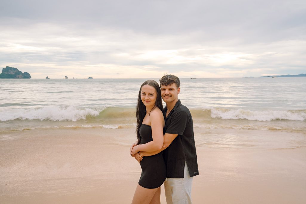 Couple, Couple photo shoot, Tub Kaek beach, Couple photography, Couple photographer, Krabi couple photo shoot