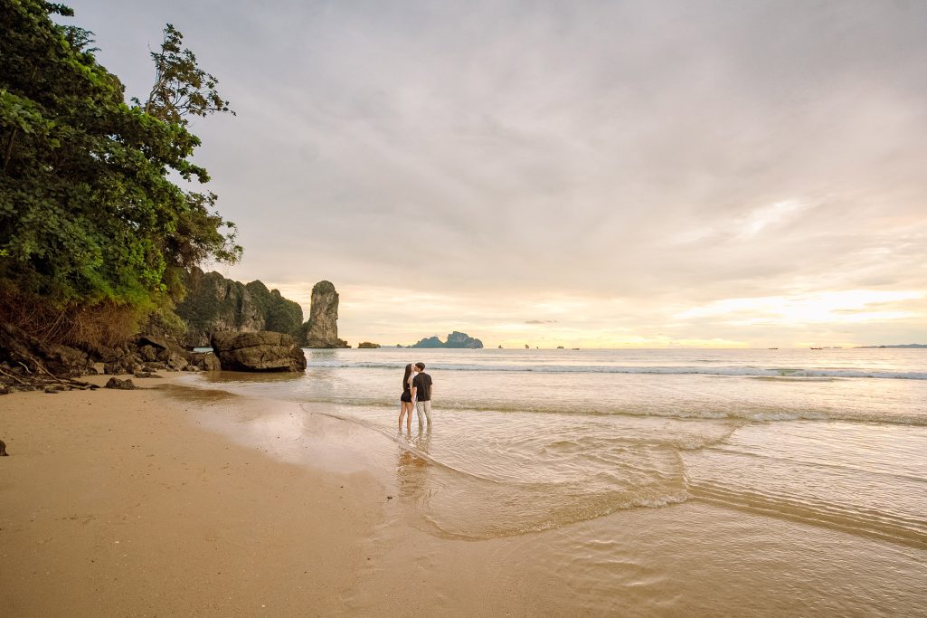 Couple, Couple photo shoot, Tub Kaek beach, Couple photography, Couple photographer, Krabi couple photo shoot