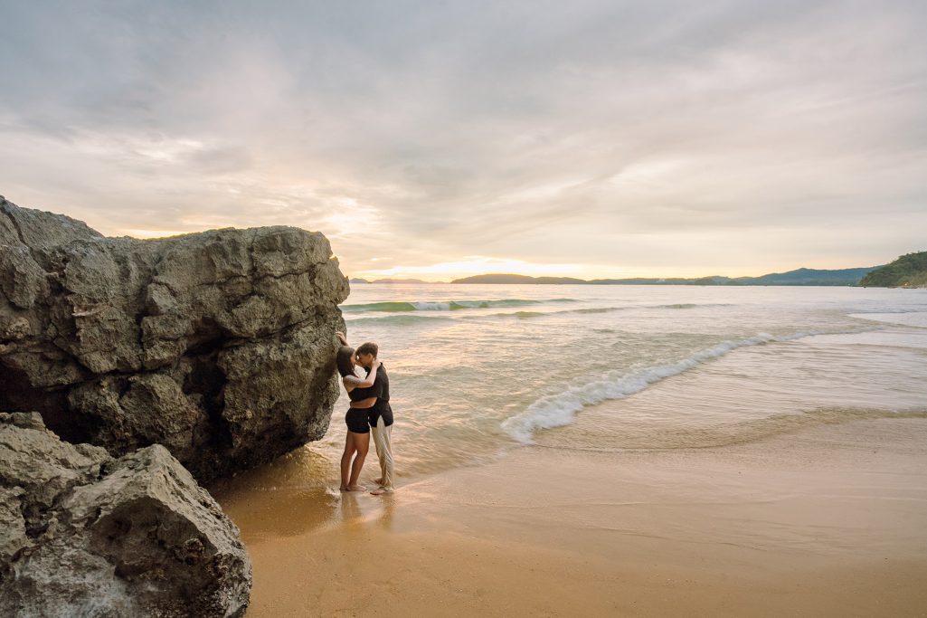 Couple, Couple photo shoot, Tub Kaek beach, Couple photography, Couple photographer, Krabi couple photo shoot