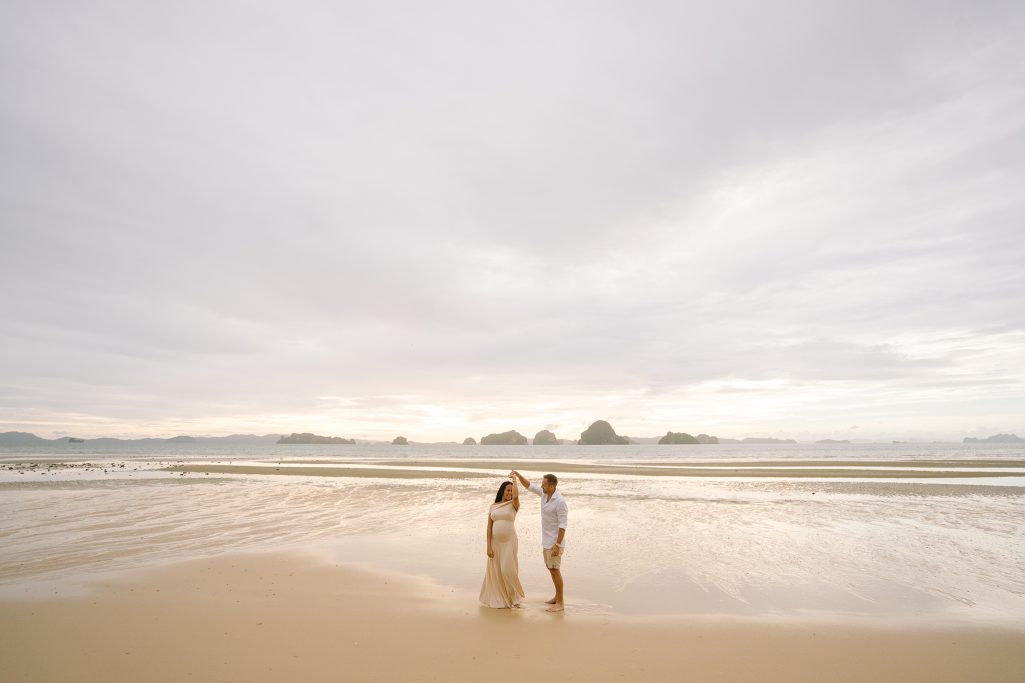 Krabi photographer, Krabi photography, Tubkaek beach, Tub Kaek beach, Krabi Thailand, Maternity photo, Maternity, Pregnant, Pregnant photography, Maternity photography