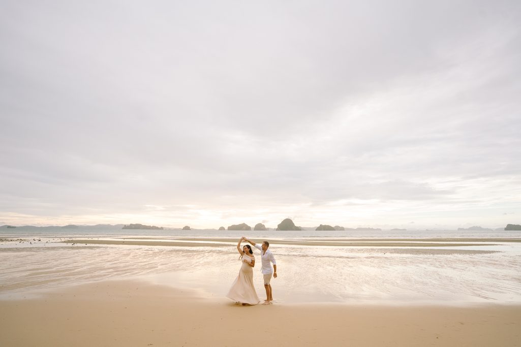 Krabi photographer, Krabi photography, Tubkaek beach, Tub Kaek beach, Krabi Thailand, Maternity photo, Maternity, Pregnant, Pregnant photography, Maternity photography