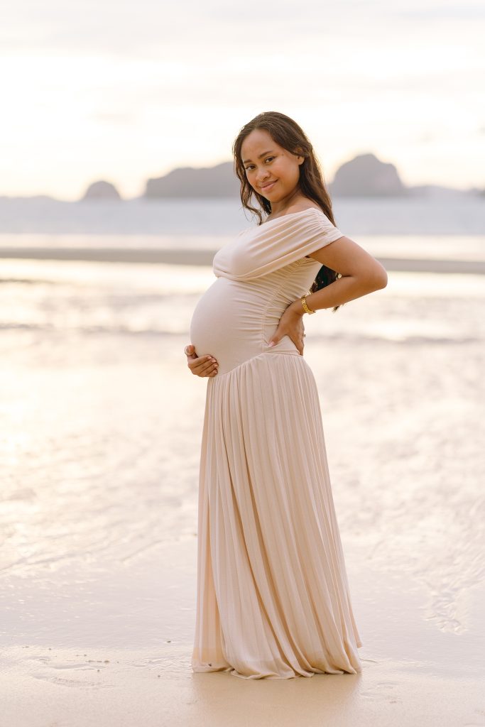 Krabi photographer, Krabi photography, Tubkaek beach, Tub Kaek beach, Krabi Thailand, Maternity photo, Maternity, Pregnant, Pregnant photography, Maternity photography