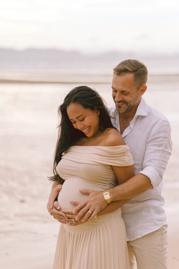 Krabi photographer, Krabi photography, Tubkaek beach, Tub Kaek beach, Krabi Thailand, Maternity photo, Maternity, Pregnant, Pregnant photography, Maternity photography