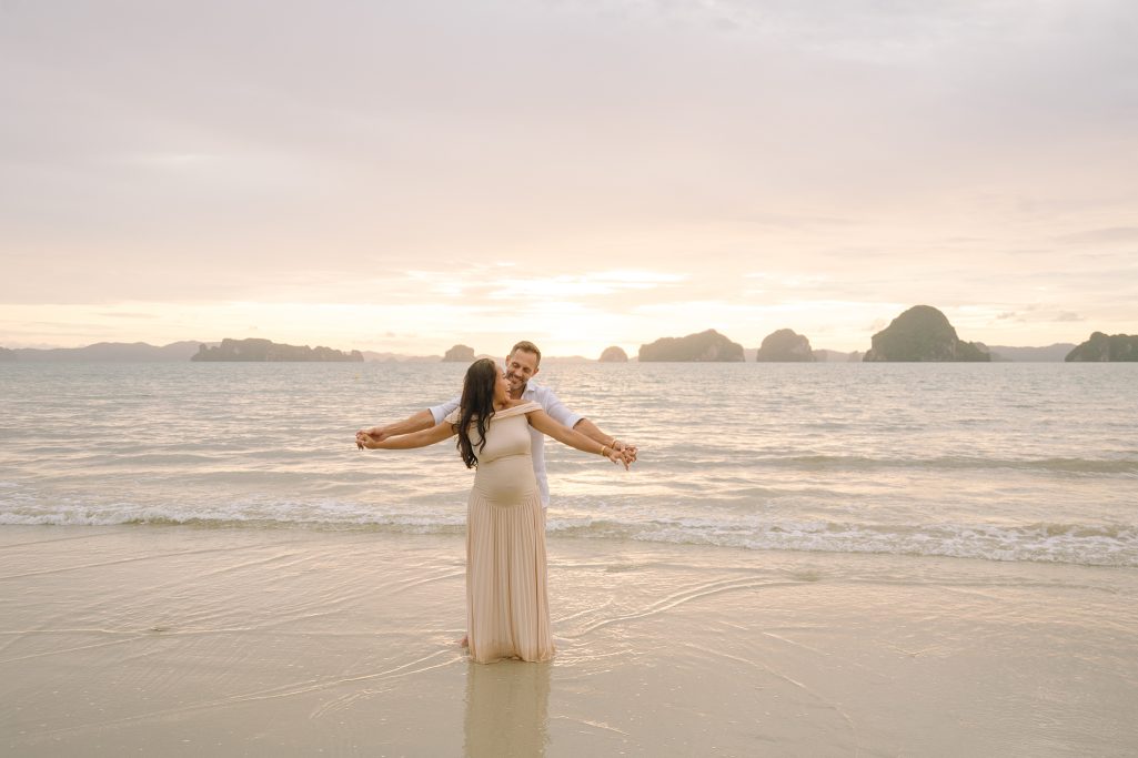 Krabi photographer, Krabi photography, Tubkaek beach, Tub Kaek beach, Krabi Thailand, Maternity photo, Maternity, Pregnant, Pregnant photography, Maternity photography