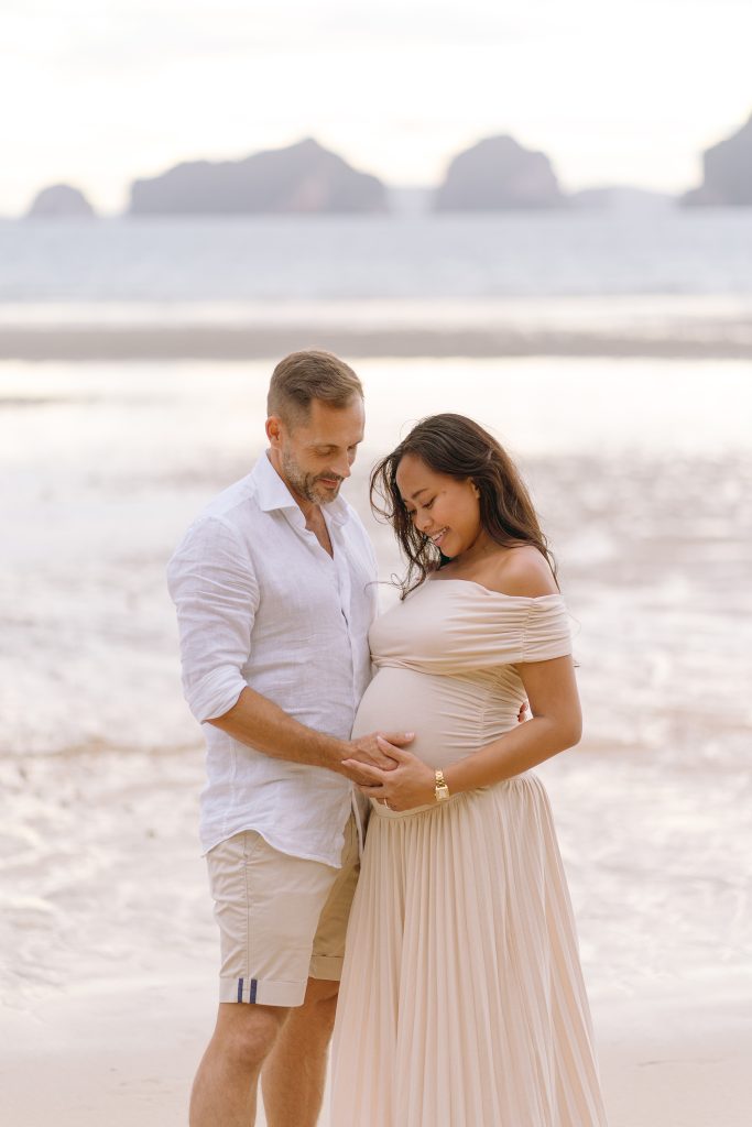 Krabi photographer, Krabi photography, Tubkaek beach, Tub Kaek beach, Krabi Thailand, Maternity photo, Maternity, Pregnant, Pregnant photography, Maternity photography