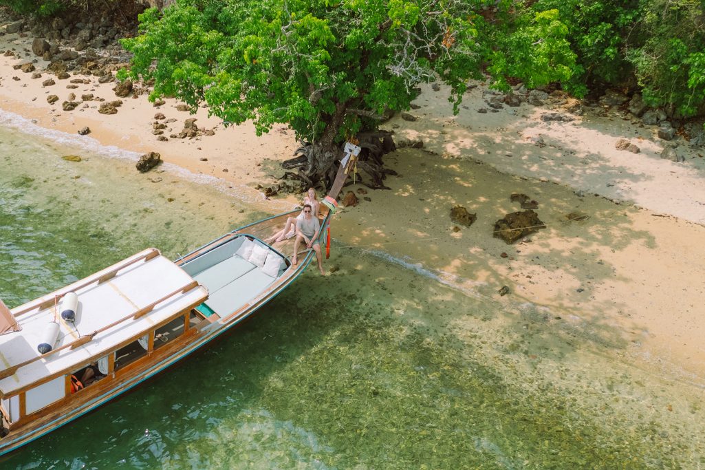 Hong Island, Krabi photographer, Krabi photography, Krabi Longtail boat, Krabi Longtail boat photographer, Krabi Long tail boat photography, Krabi longtail boat, Krabi Longtail boat photographer, Krabi Thailand, island trip, Krabi boat experience, Boat experience trip in Krabi, Krabi boat experience photography, Krabi Thailand