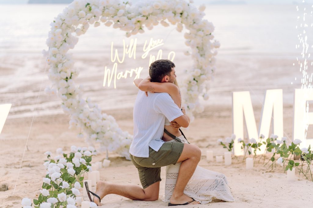 Krabi surprise proposal decoration planner, Krabi Wedding Planner, Krabi wedding, Krabi Wedding Planner, Krabi wedding organizer , Surprise proposal, Krabi surprise proposal photography, proposal decoration, surprise proposal photographer in Krabi