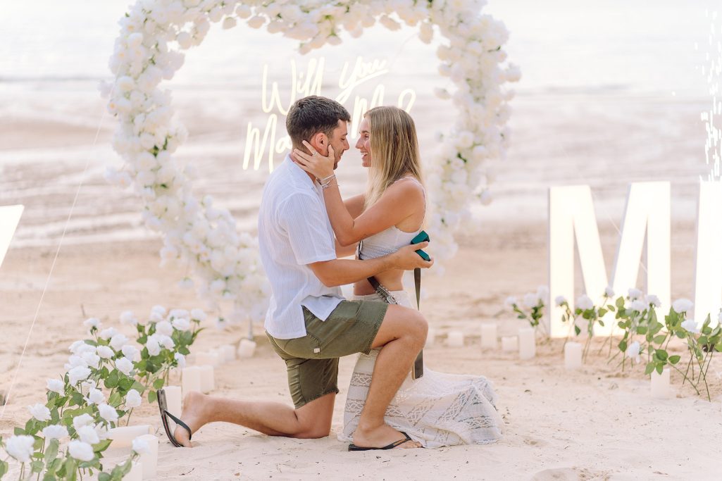 Krabi surprise proposal decoration planner, Krabi Wedding Planner, Krabi wedding, Krabi Wedding Planner, Krabi wedding organizer , Surprise proposal, Krabi surprise proposal photography, proposal decoration, surprise proposal photographer in Krabi