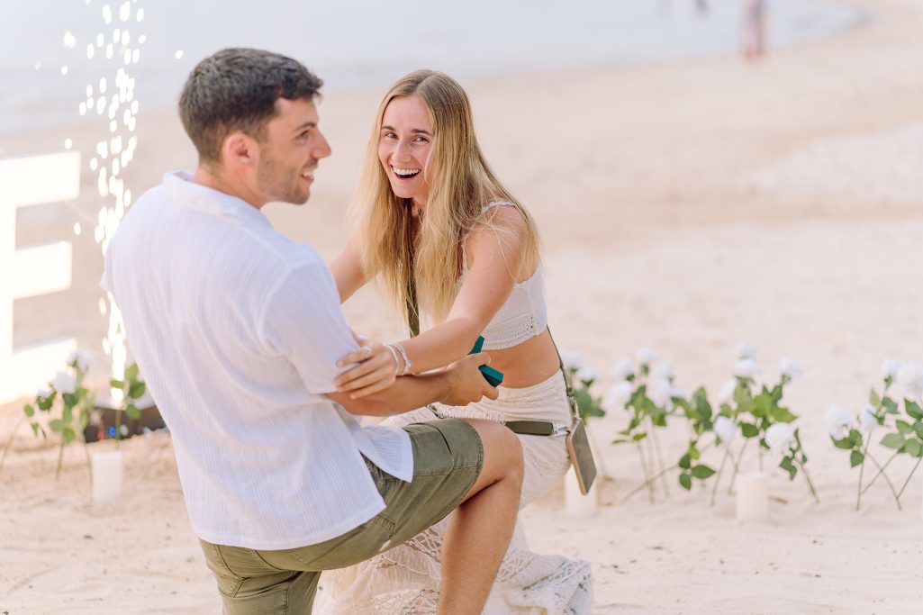 Krabi surprise proposal decoration planner, Krabi Wedding Planner, Krabi wedding, Krabi Wedding Planner, Krabi wedding organizer , Surprise proposal, Krabi surprise proposal photography, proposal decoration, surprise proposal photographer in Krabi