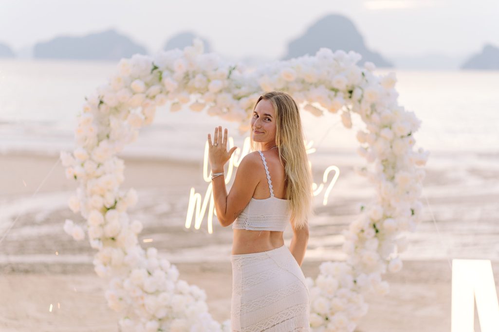 Krabi surprise proposal decoration planner, Krabi Wedding Planner, Krabi wedding, Krabi Wedding Planner, Krabi wedding organizer , Surprise proposal, Krabi surprise proposal photography, proposal decoration, surprise proposal photographer in Krabi