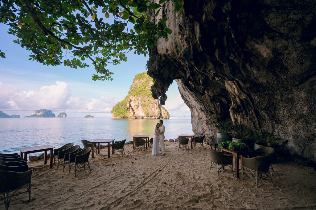 Krabi photographer, Krabi photography, Railay beach, Krabi Thailand, Engagement, Rayavadee resort