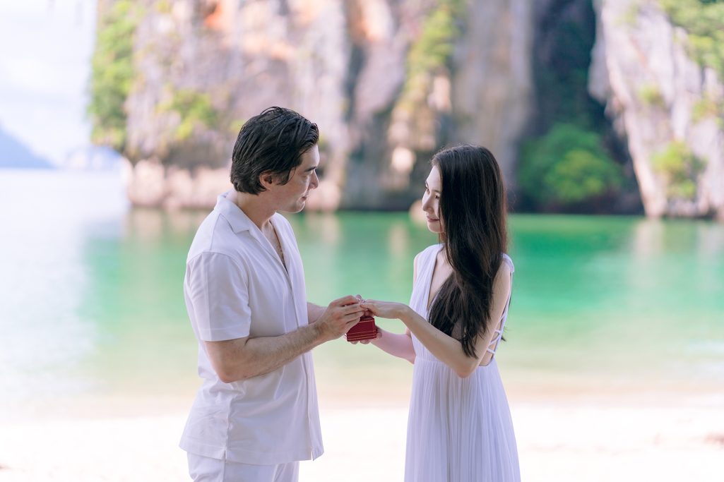 Krabi photographer, Krabi photography, Railay beach, Krabi Thailand, Engagement, Rayavadee resort