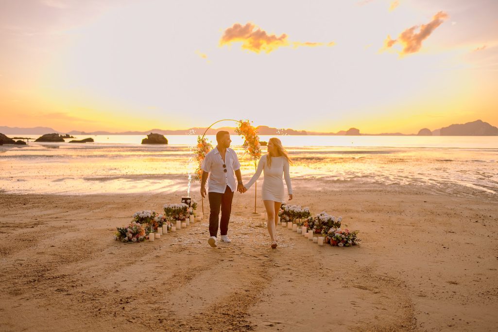 Krabi surprise proposal decoration planner, Krabi Wedding Planner, Krabi wedding, Krabi Wedding Planner, Krabi wedding organizer , Surprise proposal, Krabi surprise proposal photography, proposal decoration, surprise proposal photographer in Krabi