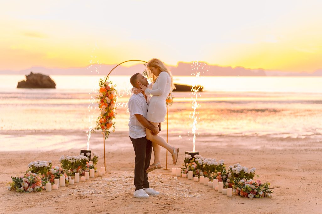 Krabi surprise proposal decoration planner, Krabi Wedding Planner, Krabi wedding, Krabi Wedding Planner, Krabi wedding organizer , Surprise proposal, Krabi surprise proposal photography, proposal decoration, surprise proposal photographer in Krabi