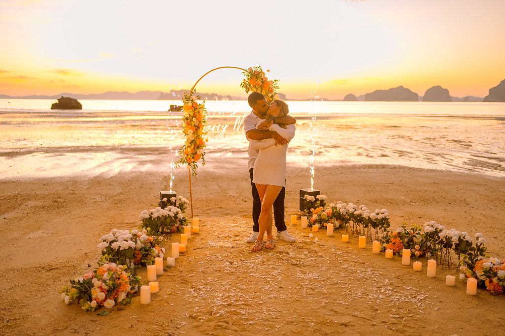 Krabi surprise proposal decoration planner, Krabi Wedding Planner, Krabi wedding, Krabi Wedding Planner, Krabi wedding organizer , Surprise proposal, Krabi surprise proposal photography, proposal decoration, surprise proposal photographer in Krabi