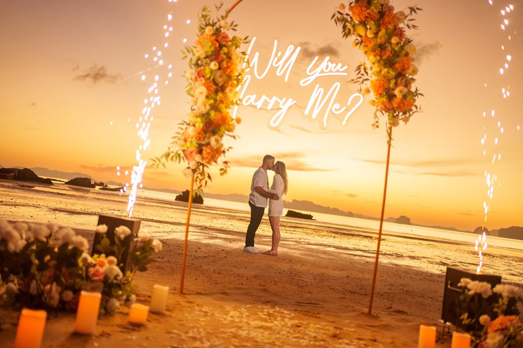 Krabi surprise proposal decoration planner, Krabi Wedding Planner, Krabi wedding, Krabi Wedding Planner, Krabi wedding organizer , Surprise proposal, Krabi surprise proposal photography, proposal decoration, surprise proposal photographer in Krabi