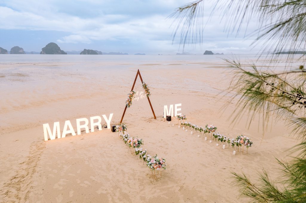 Krabi surprise proposal decoration planner, Krabi Wedding Planner, Krabi wedding, Krabi Wedding Planner, Krabi wedding organizer , Surprise proposal, Krabi surprise proposal photography, proposal decoration, surprise proposal photographer in Krabi