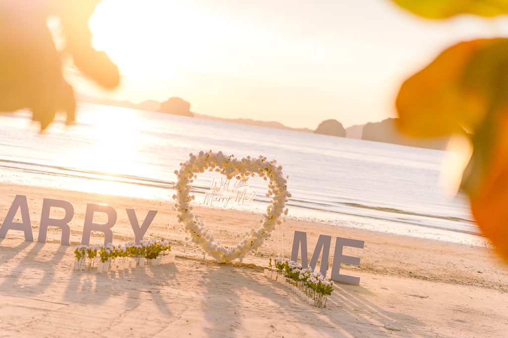 Krabi surprise proposal decoration planner, Krabi Wedding Planner, Krabi wedding, Krabi Wedding Planner, Krabi wedding organizer , Surprise proposal, Krabi surprise proposal photography, proposal decoration, surprise proposal photographer in Krabi