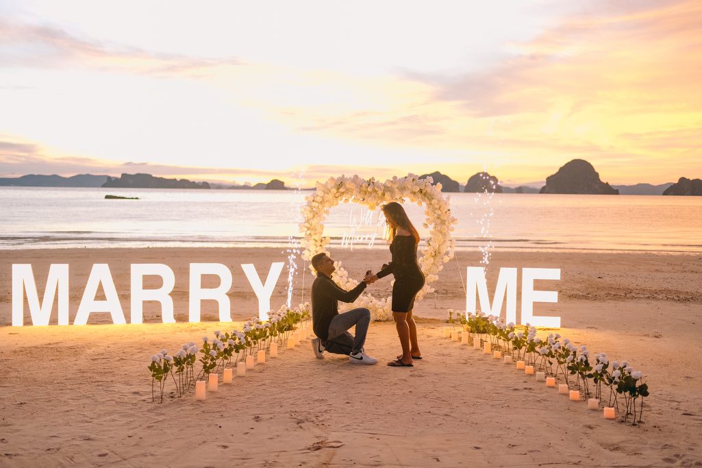 Krabi surprise proposal decoration planner, Krabi Wedding Planner, Krabi wedding, Krabi Wedding Planner, Krabi wedding organizer , Surprise proposal, Krabi surprise proposal photography, proposal decoration, surprise proposal photographer in Krabi